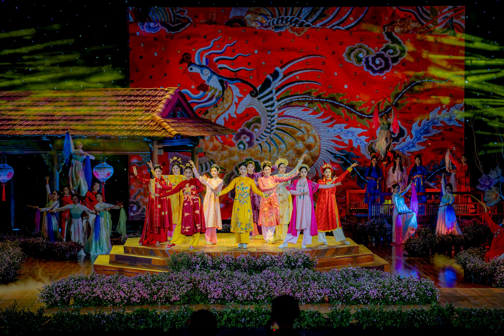 Linh Phung Ao Dai Showcase 2024